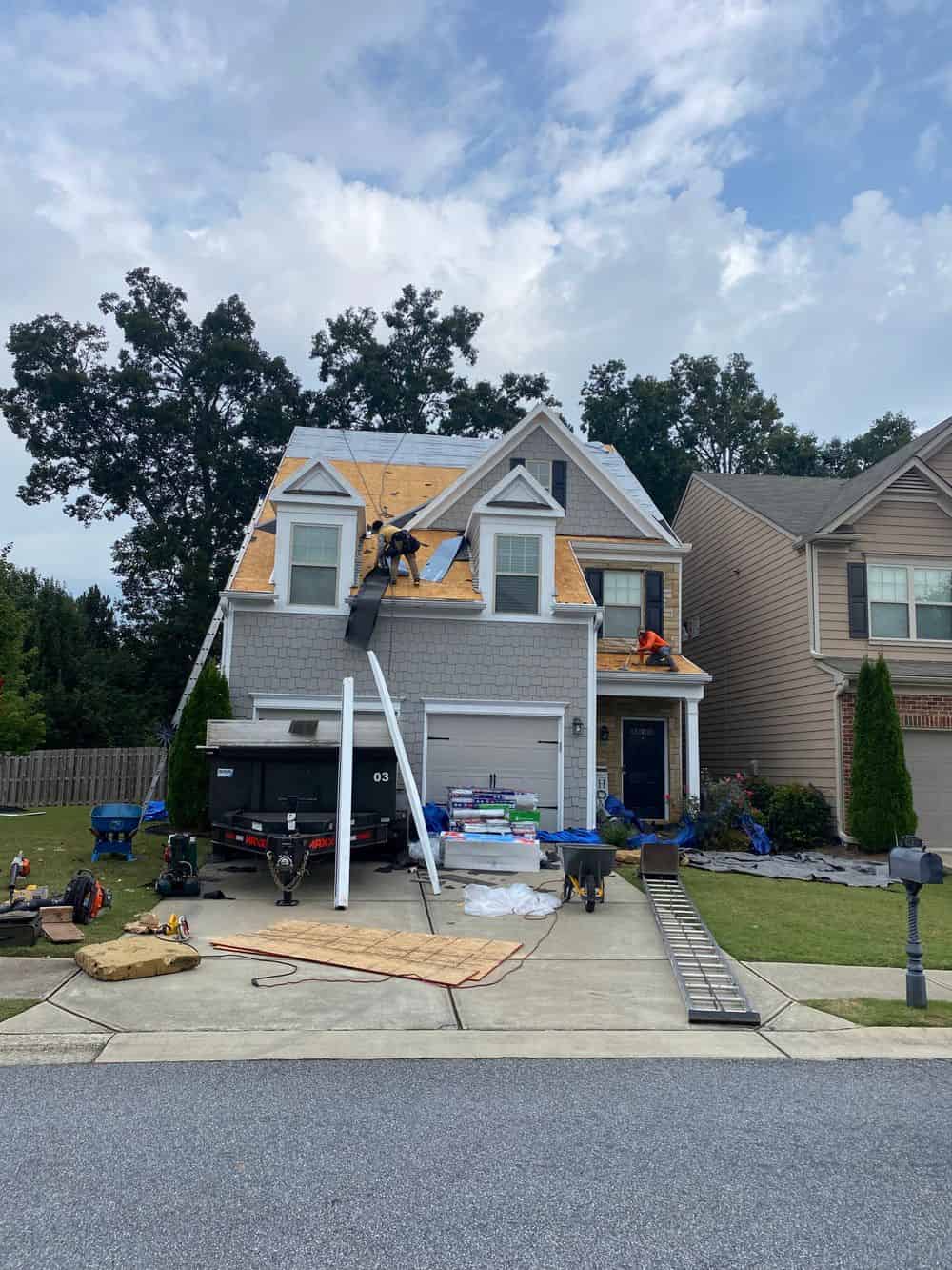 Emergency Roofing Services image